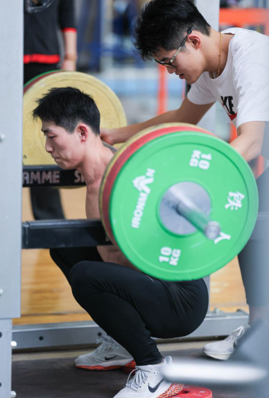 体验顶级乐竞体育电子竞技赛事直播
